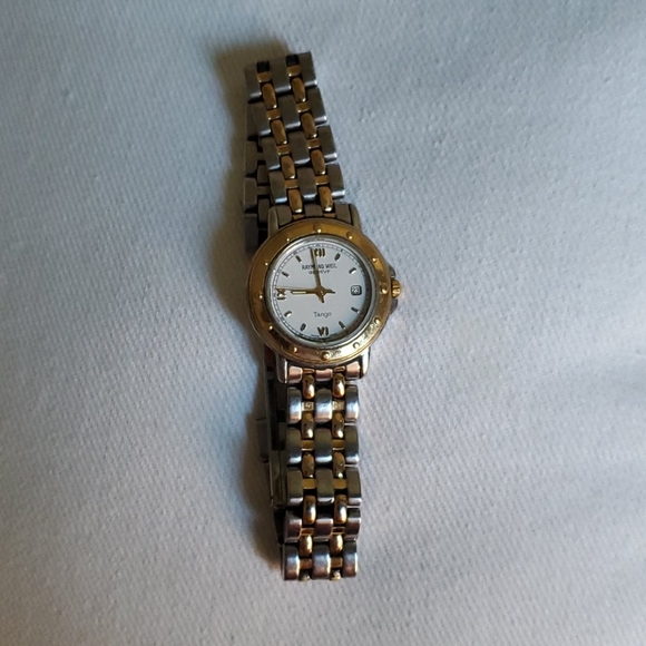 Raymond Weil watch main image 6